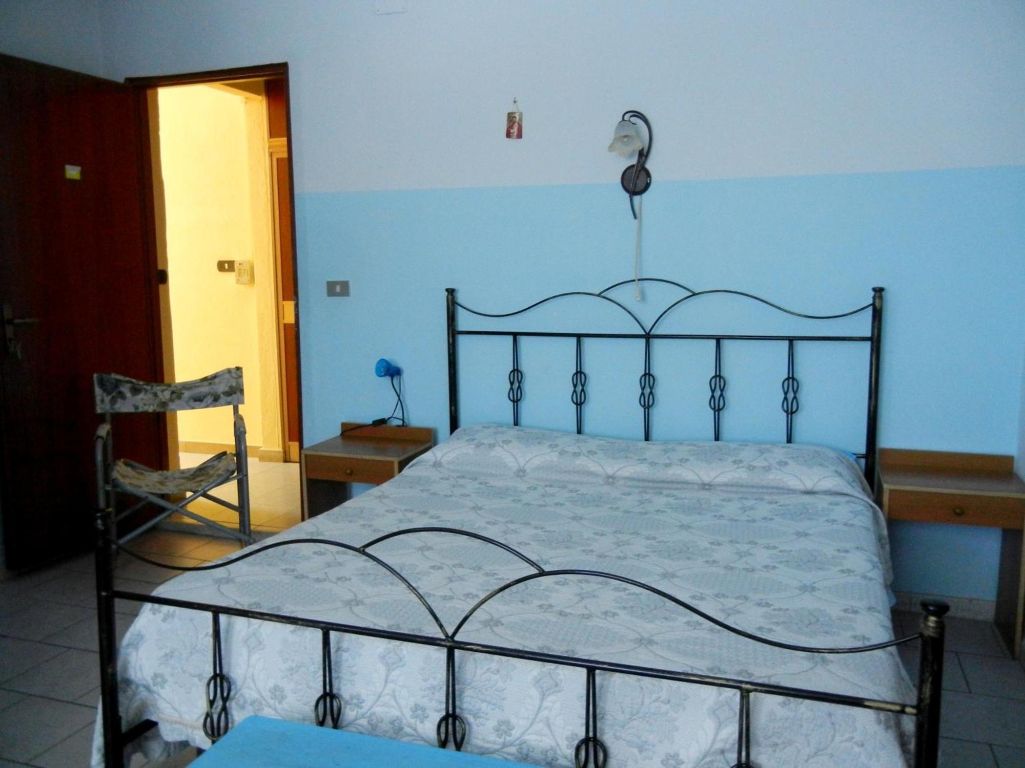 B&B La Pineta Реджо-Калабрія Екстер'єр фото